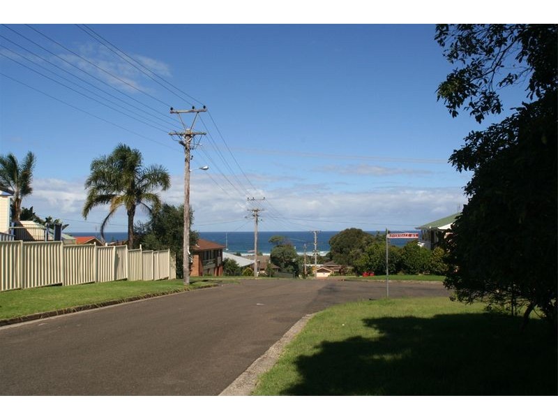 11  Hoolong Ave, Kiama Downs NSW 2533