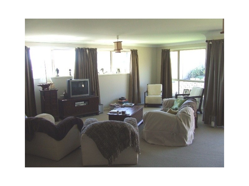 13  Eugene Street, Kiama NSW 2533