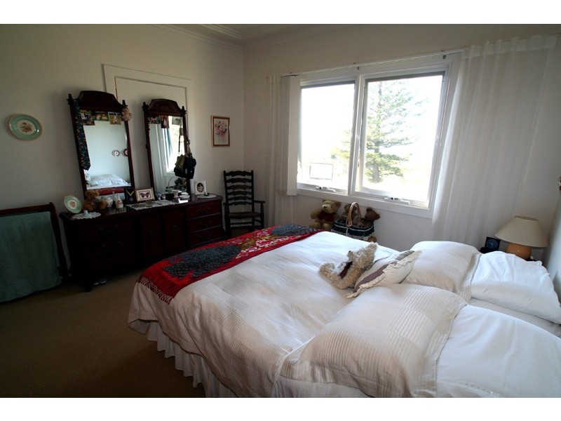 6  Hutchinson Street, Bombo NSW 2533
