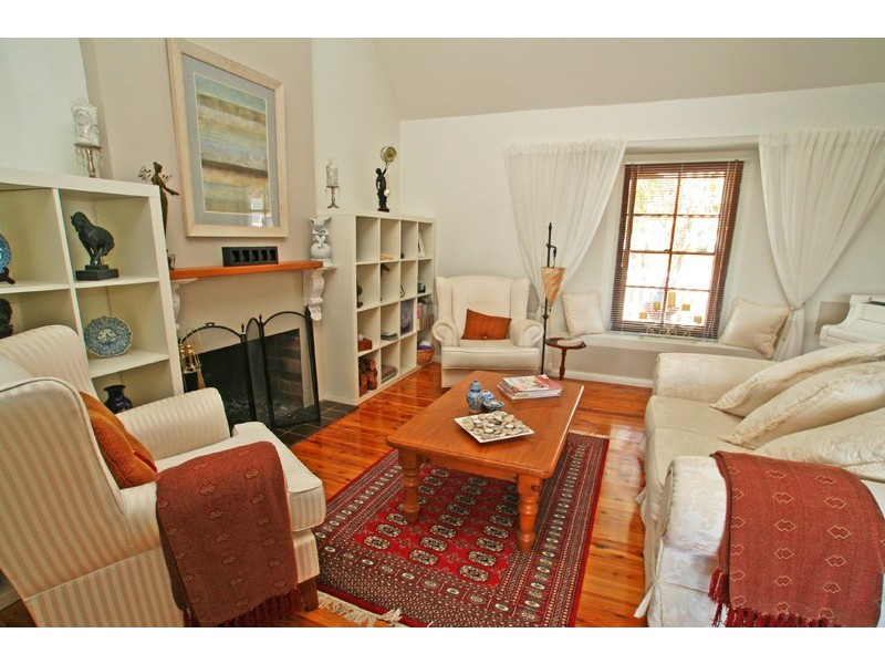 81 Barton Drive, Kiama Downs NSW 2533