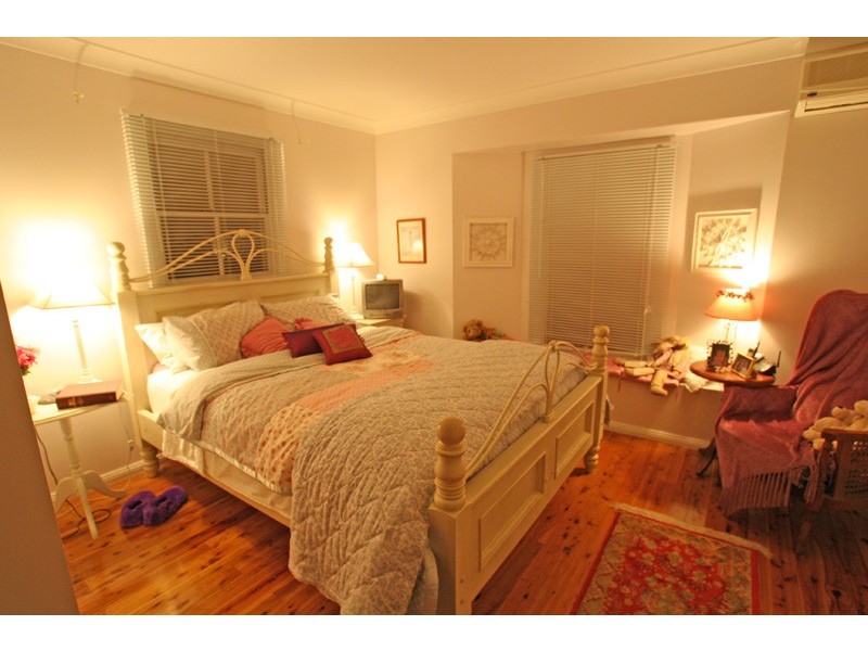 81 Barton Drive, Kiama Downs NSW 2533