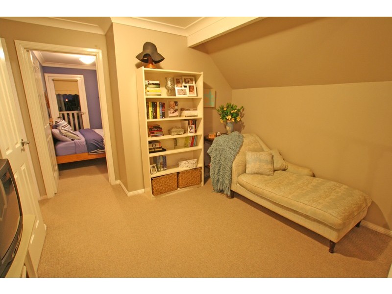 81 Barton Drive, Kiama Downs NSW 2533