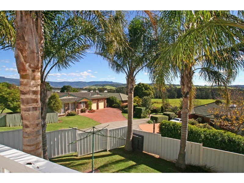 35  Newing Circuit, Kiama Downs NSW 2533