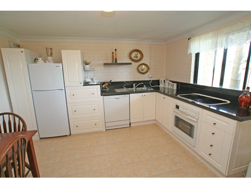 35  Newing Circuit, Kiama Downs NSW 2533