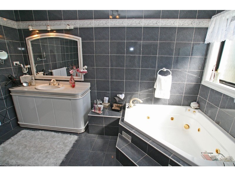 35  Newing Circuit, Kiama Downs NSW 2533