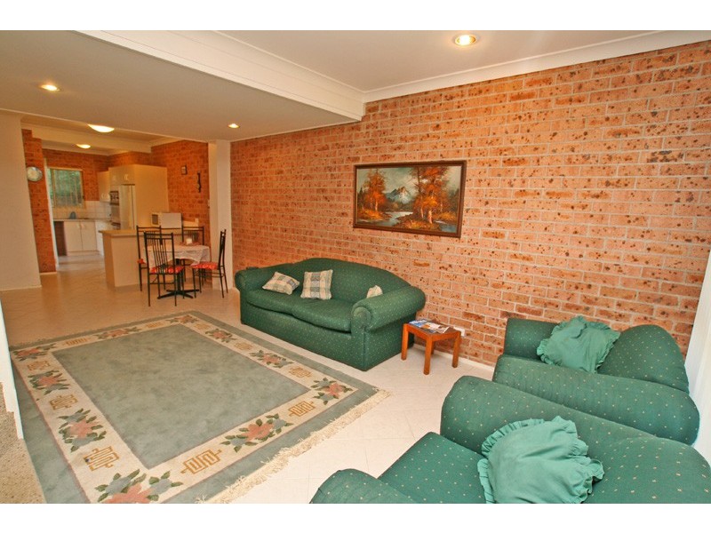 1/3 Meares Place, Kiama NSW 2533