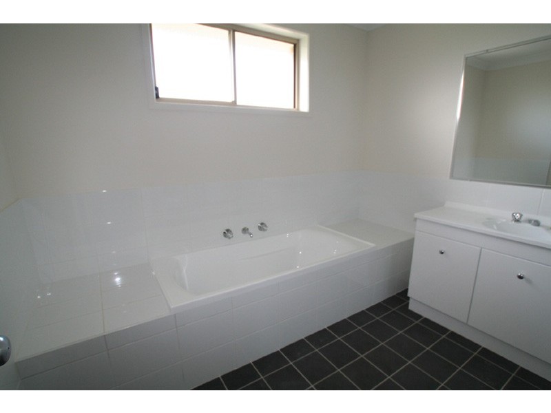 13a Eugene Street, Kiama NSW 2533