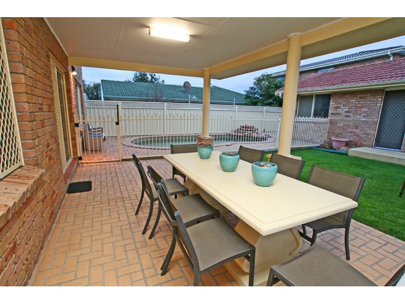 46 Osborne Parade, Warilla NSW 2528