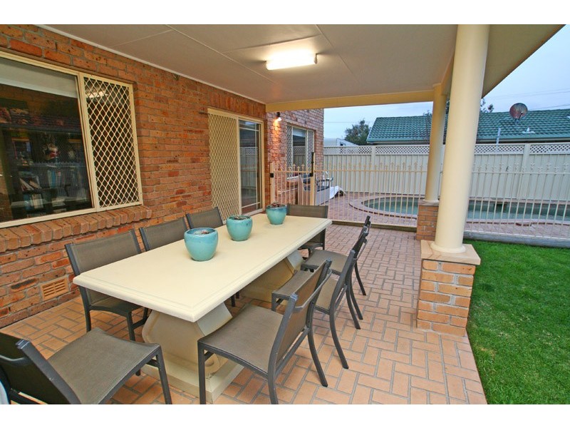 46 Osborne Parade, Warilla NSW 2528