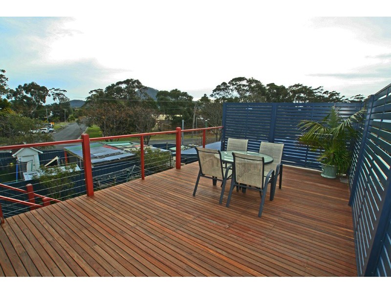 63 River Road, Shoalhaven Heads NSW 2535