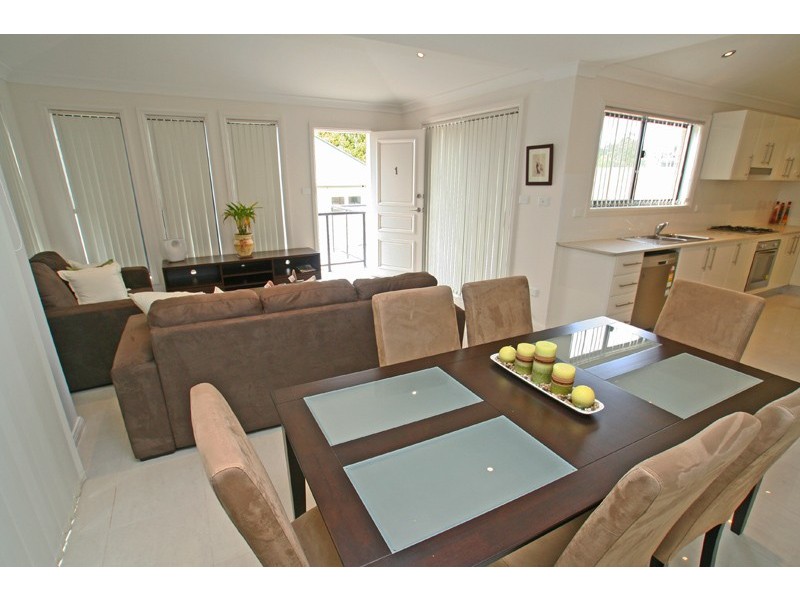 Villa 1 / 34  Farmer Street, Kiama NSW 2533