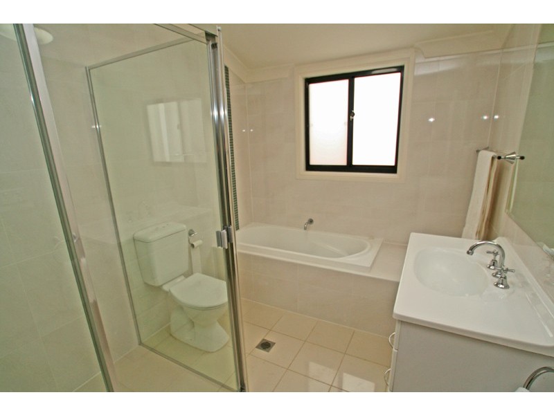 Villa 1 / 34  Farmer Street, Kiama NSW 2533