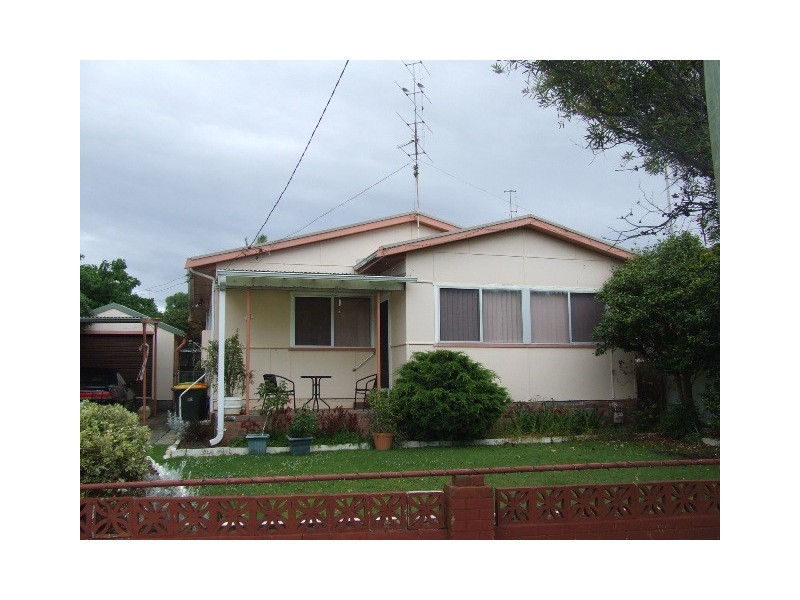 11  McGregor Avenue, Barrack Heights NSW 2528