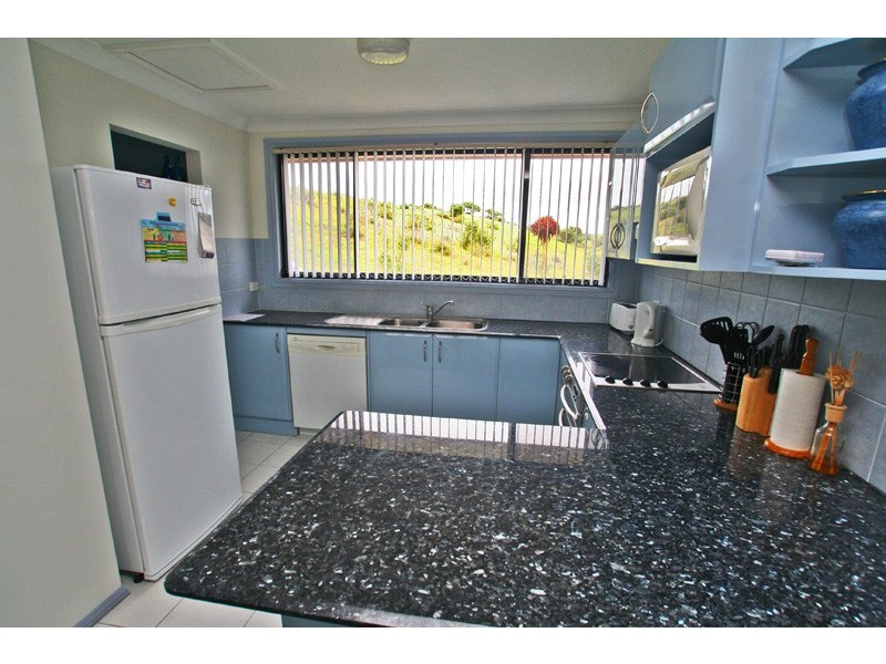 1/4 Dundas Street, Bombo NSW 2533