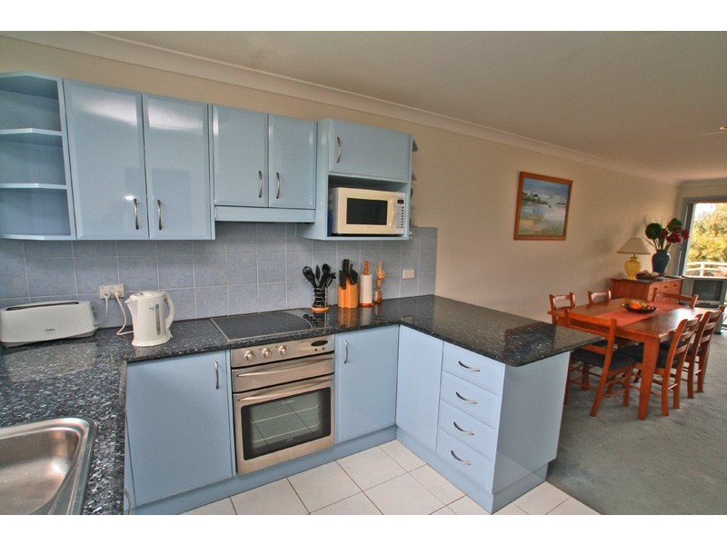 1/4 Dundas Street, Bombo NSW 2533