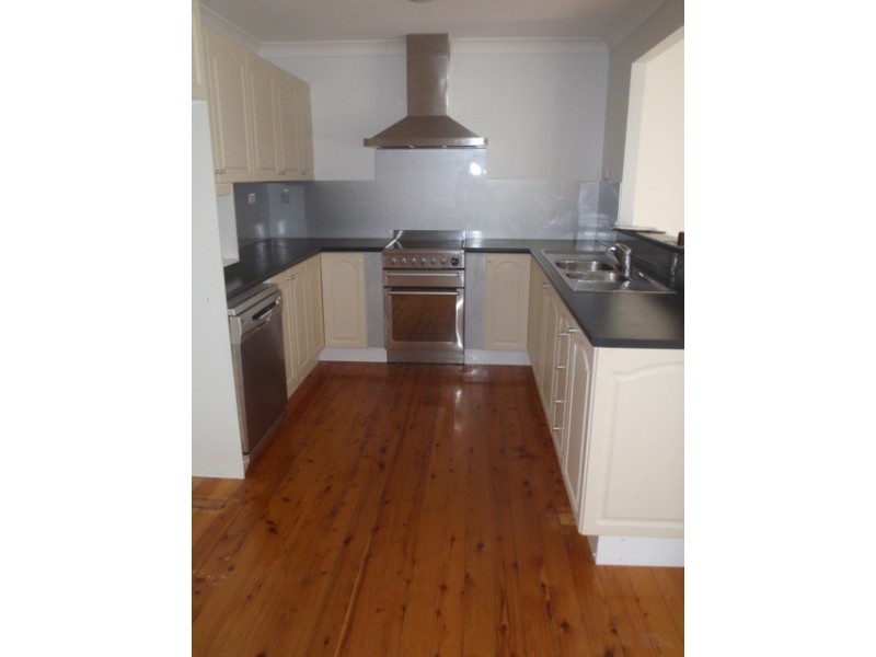 16 Hillview Circuit, Kiama NSW 2533