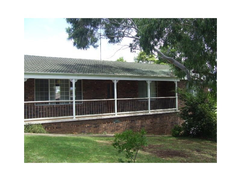 2  Brook Street, Gerringong NSW 2534