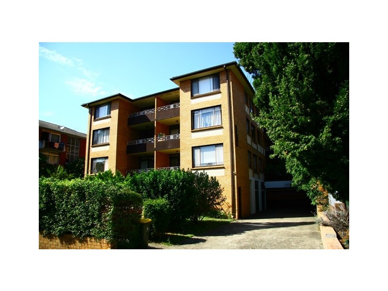 4/11 Cambridge Street, Gladesville NSW 2111