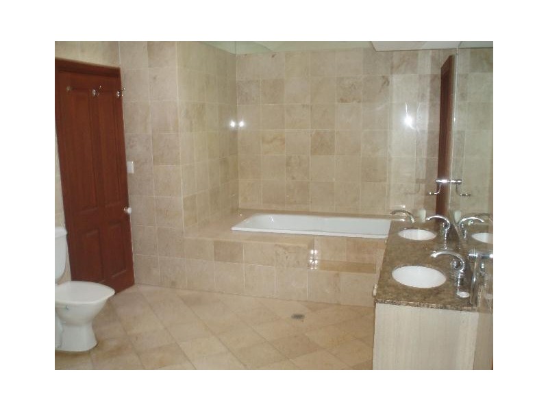 76 Barons Crescent, Hunters Hill NSW 2110