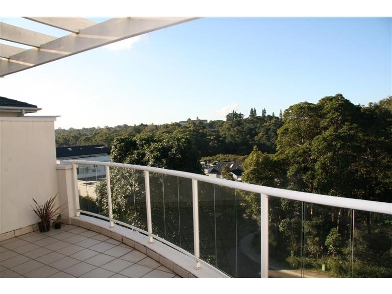 203/3 Karrabee Avenue, Huntleys Cove NSW 2111