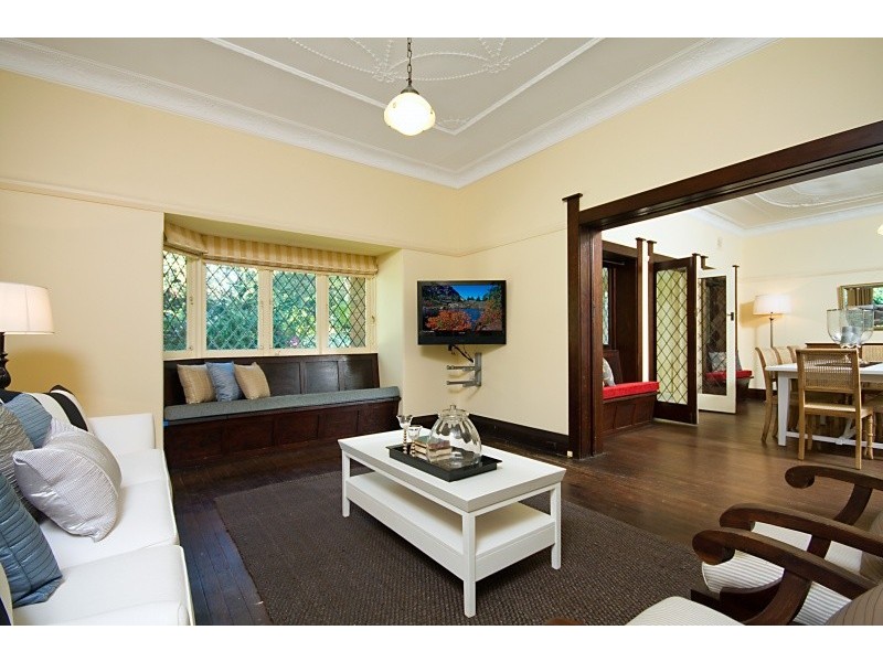 20 Woolwich Road, Hunters Hill NSW 2110