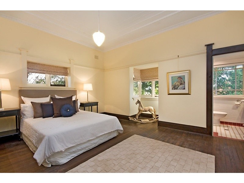 20 Woolwich Road, Hunters Hill NSW 2110