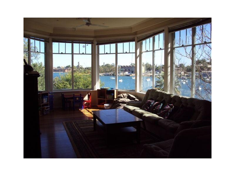 1A Valentia Street, Hunters Hill NSW 2110