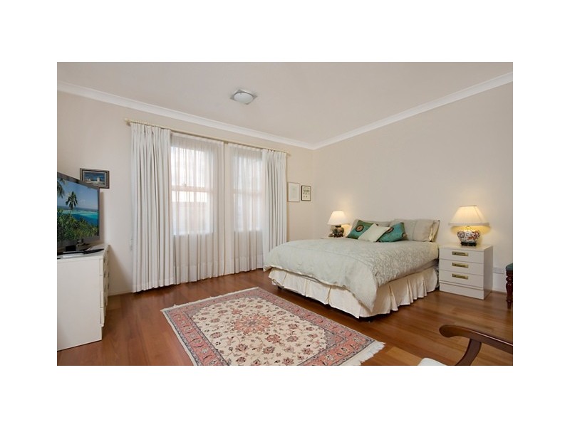 12 Karrabee Avenue, Gladesville NSW 2111