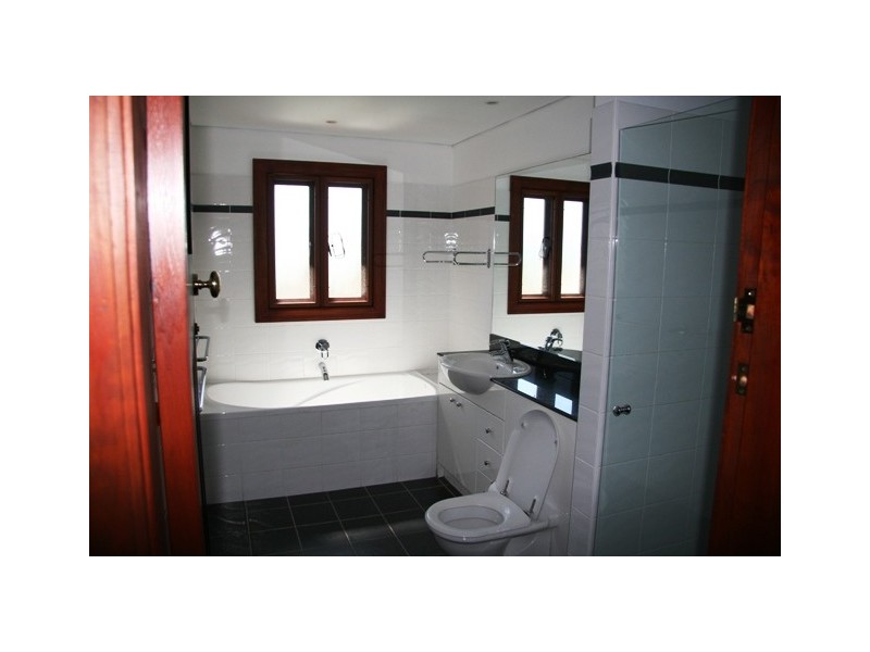 6 Bonnefin Road, Hunters Hill NSW 2110