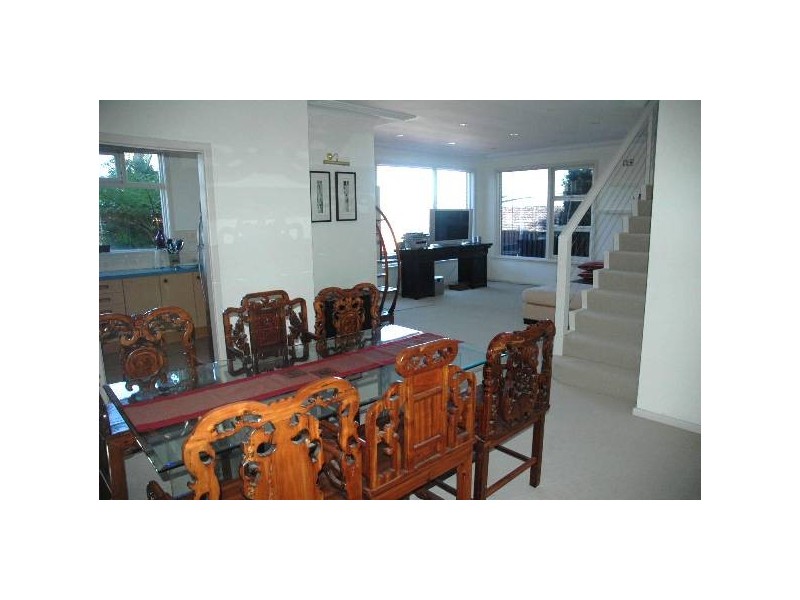 1 Lyndhurst Crescent, Hunters Hill NSW 2110