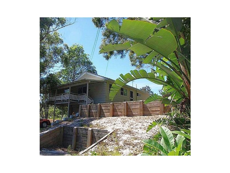 34 Boomerang Drive, Boomerang Beach NSW 2428