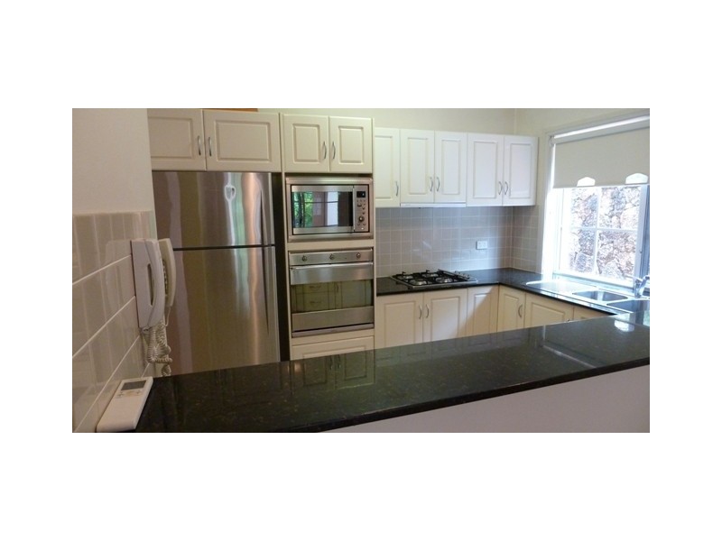 3/6 Mortimer Lewis Drive, Huntleys Cove NSW 2111