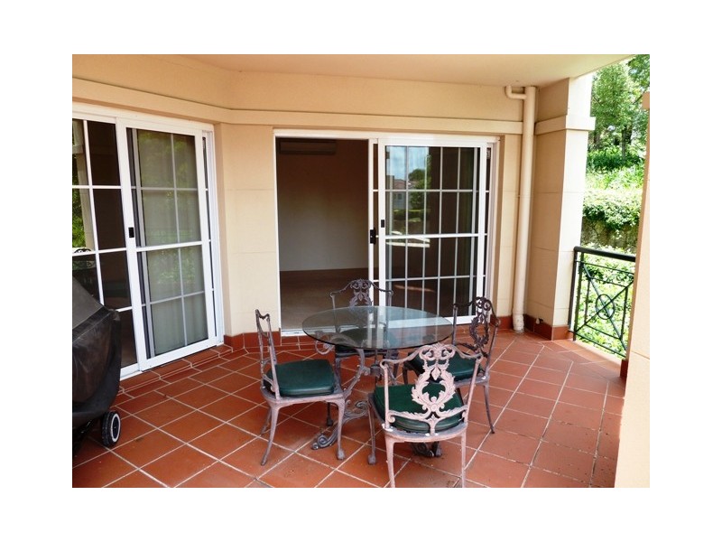 3/6 Mortimer Lewis Drive, Huntleys Cove NSW 2111