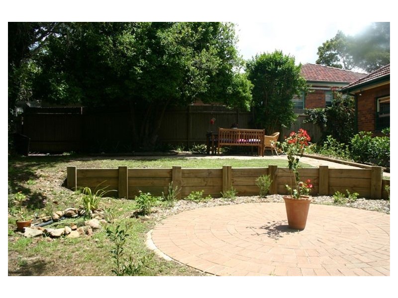 68 Ryde Rd, Hunters Hill NSW 2110