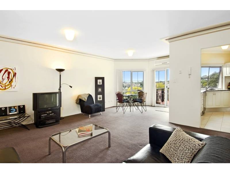 12/28  Mortimer Lewis Drive, Huntleys Cove NSW 2111