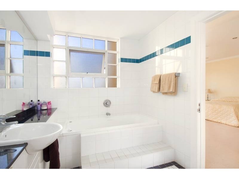 2/30  St Malo Avenue, Hunters Hill NSW 2110