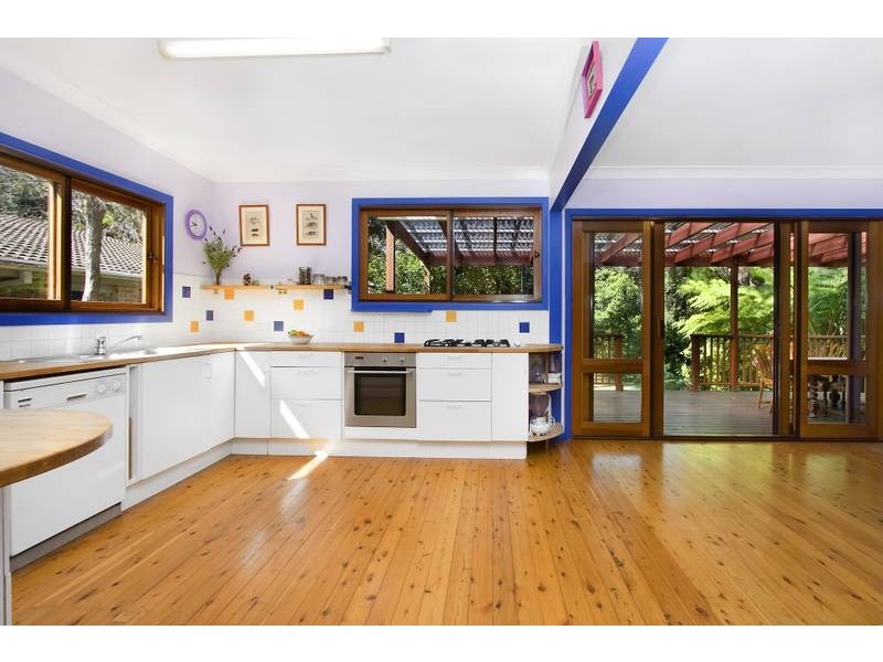 38 Pearl Beach Drive, Pearl Beach NSW 2256