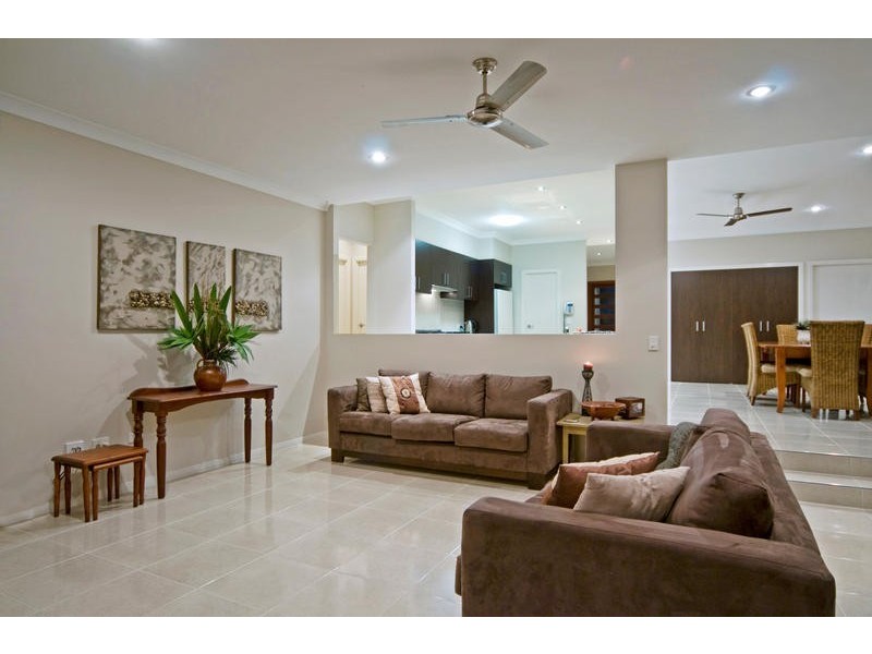 23  Slipstream Rd Coomera Waters, Coomera QLD 4209