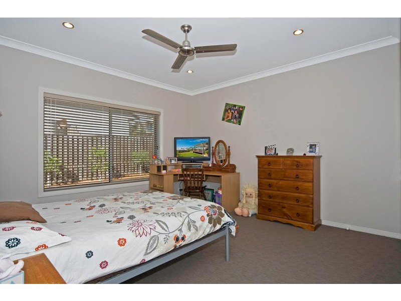 23  Slipstream Rd Coomera Waters, Coomera QLD 4209