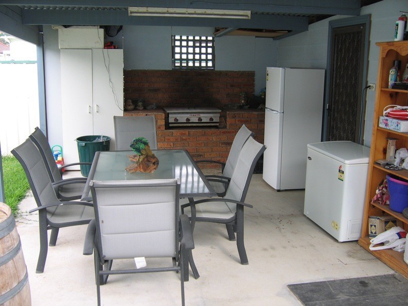 8 Lindsay Street, Cessnock NSW 2325