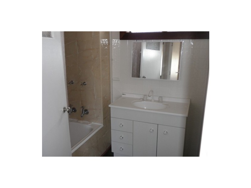 6 Swansea Avenue,, Cessnock NSW 2325