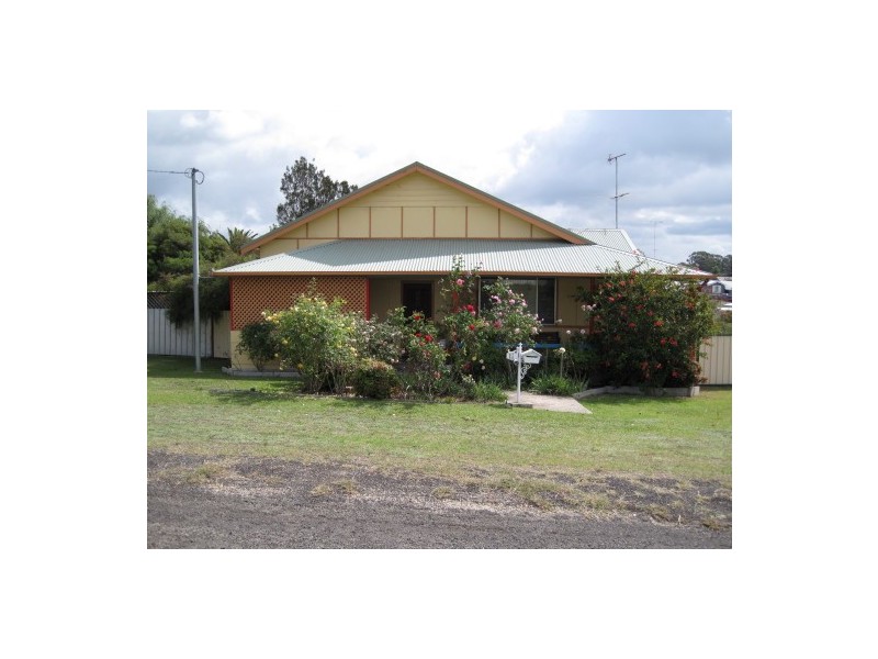 11 Sawyer Street,, Paxton NSW 2325
