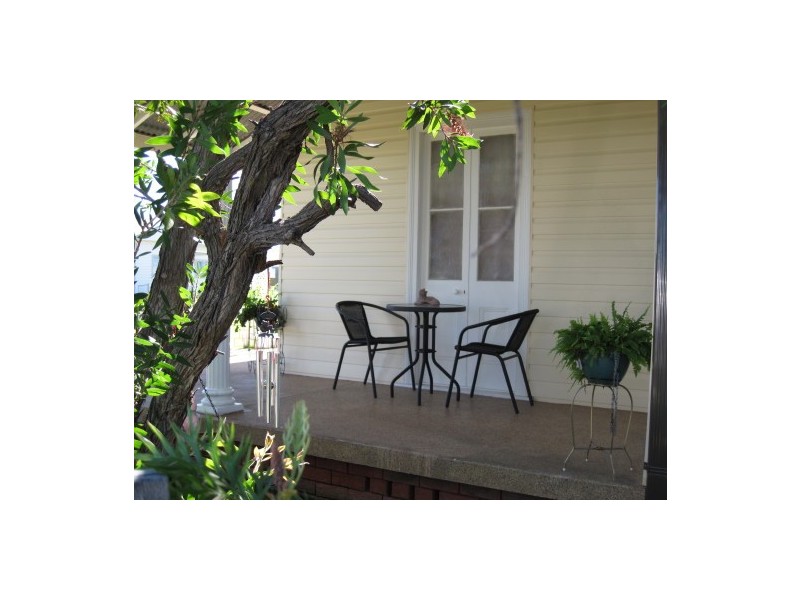 10 Third Street, Cessnock NSW 2325