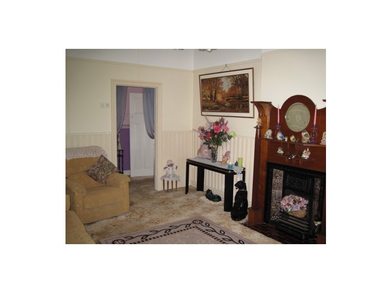 10 Third Street, Cessnock NSW 2325