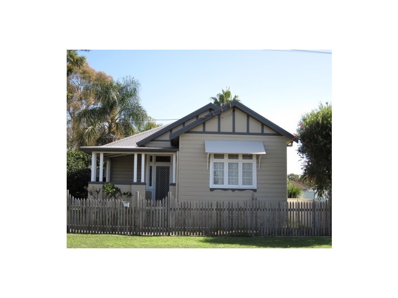 9 Second Street, Cessnock NSW 2325