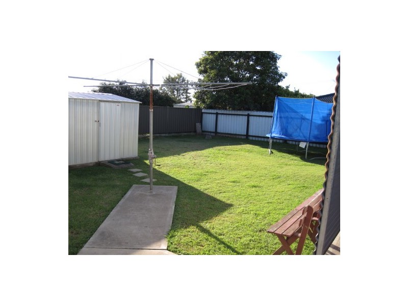 12 Lee-Ann Crescent, Cessnock NSW 2325