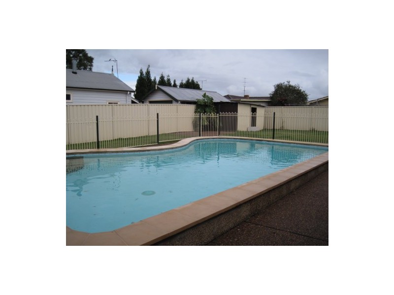 19 Harris Street, Cessnock NSW 2325