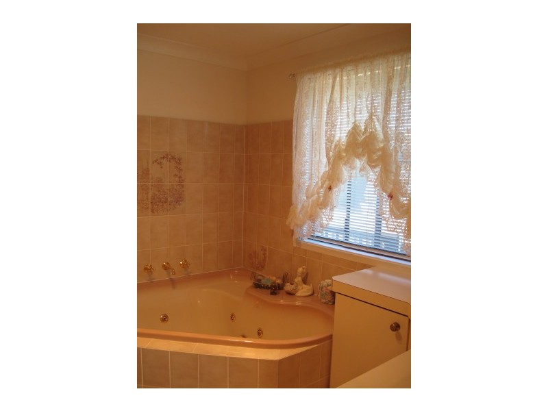 6 Hall Street, Paxton NSW 2325