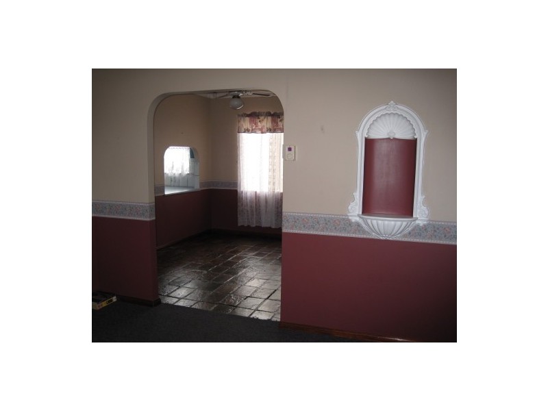 8 Lambert Street, Cessnock NSW 2325