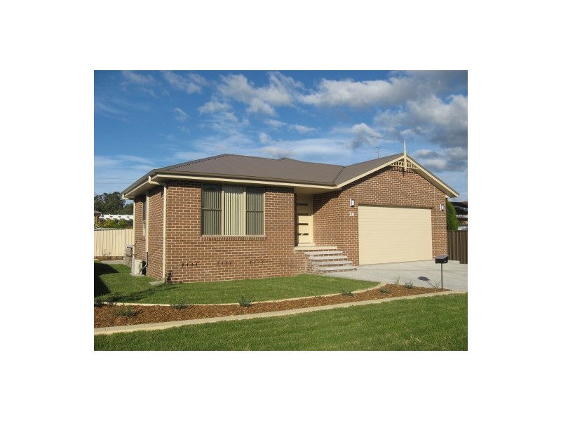 2a Sixth Street, Cessnock NSW 2325